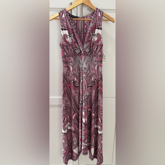 INC International Concepts Dresses & Skirts - INC sweet meadow pink rejoicing paisley sleeveless dress size small NWT